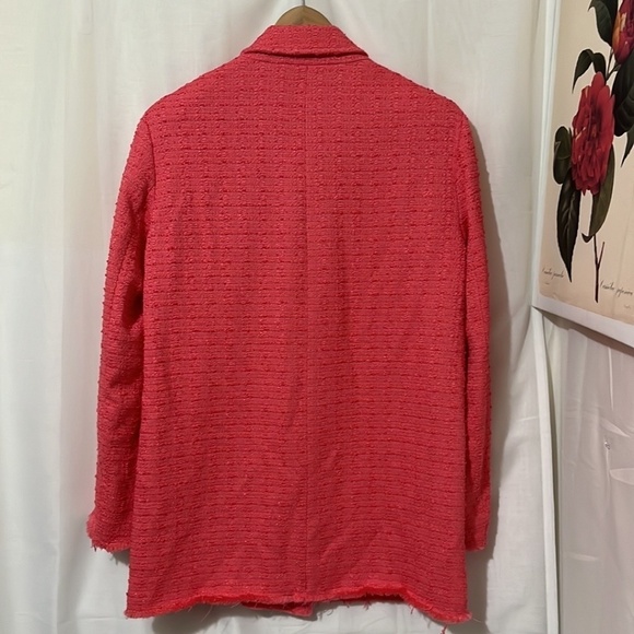 Zara Oversized Pink Blazer with Gold Toned Buttons - Picture 6 of 6